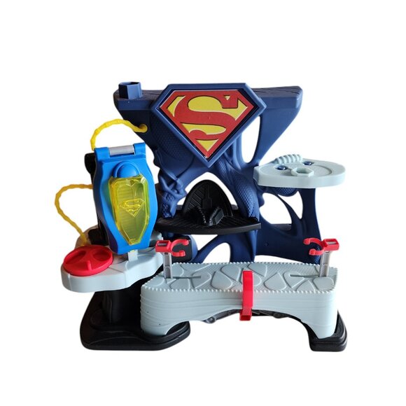 Fisher Price Imaginext DC Super Friends Superman Lair Fortress Playset - Picture 1 of 4